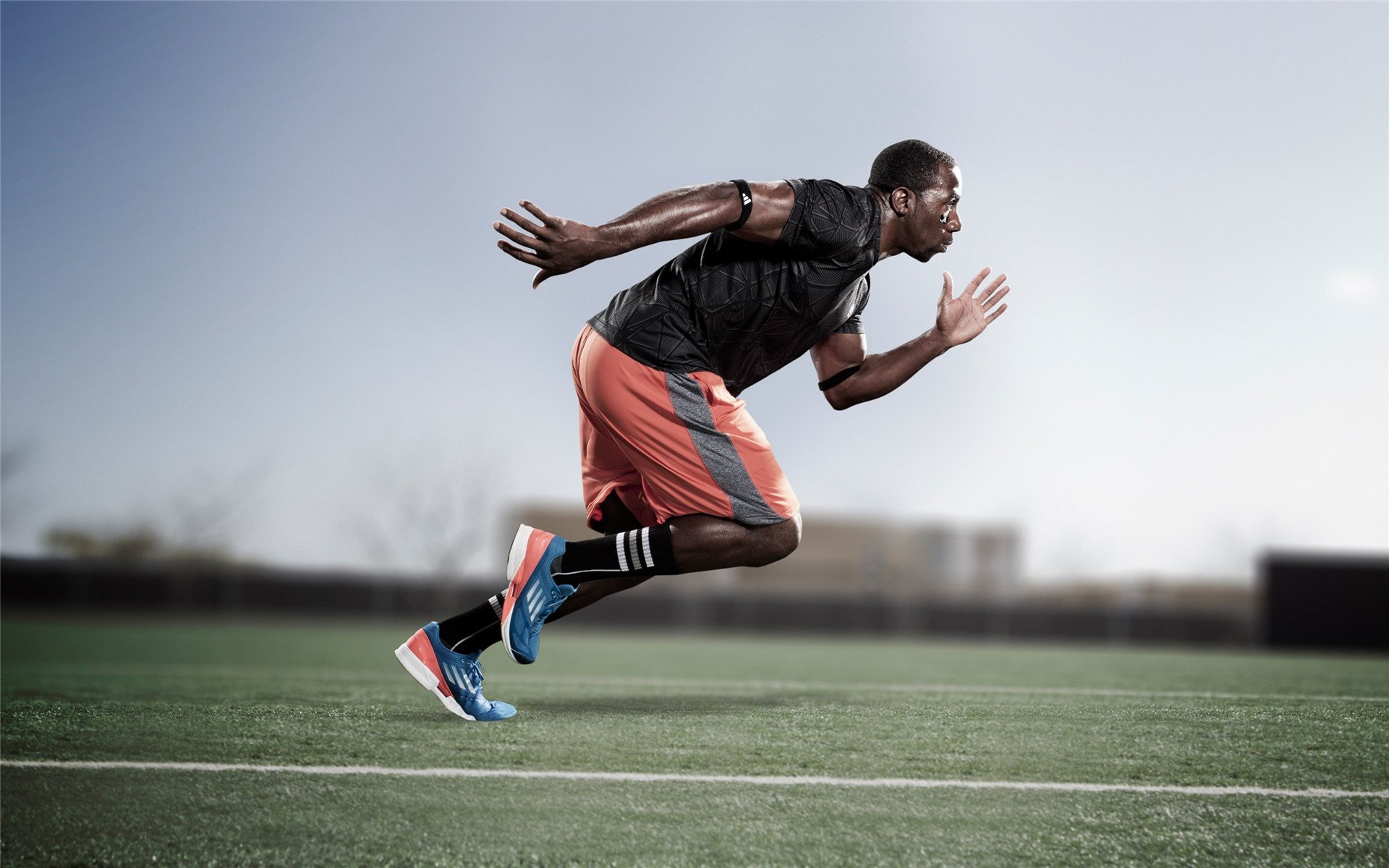 德甲精彩瞬间:关键扑救锁定胜局,战术变化令人振奋,德甲门将失误